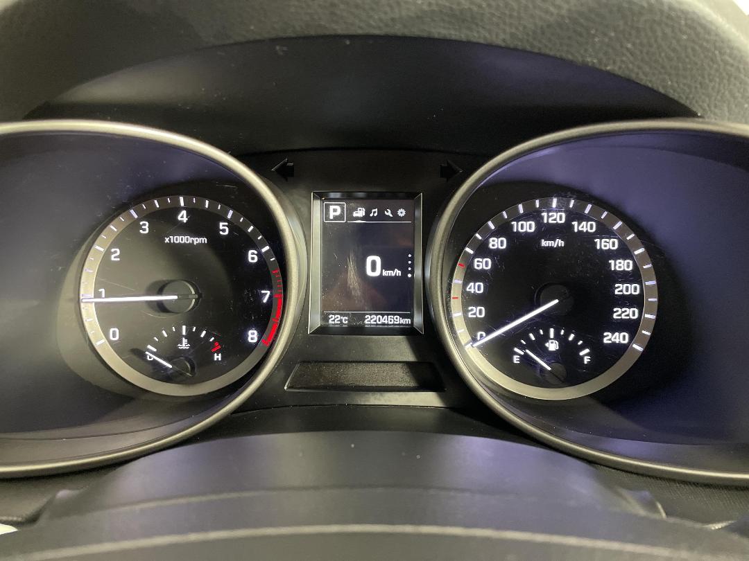 Photo '21' of Hyundai Santa FE