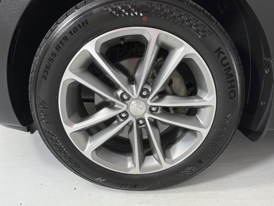 Photo '10' of Hyundai Santa FE