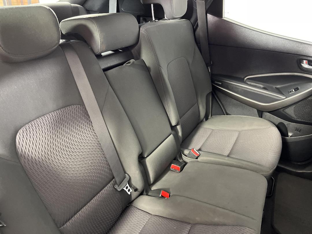 Photo '20' of Hyundai Santa FE