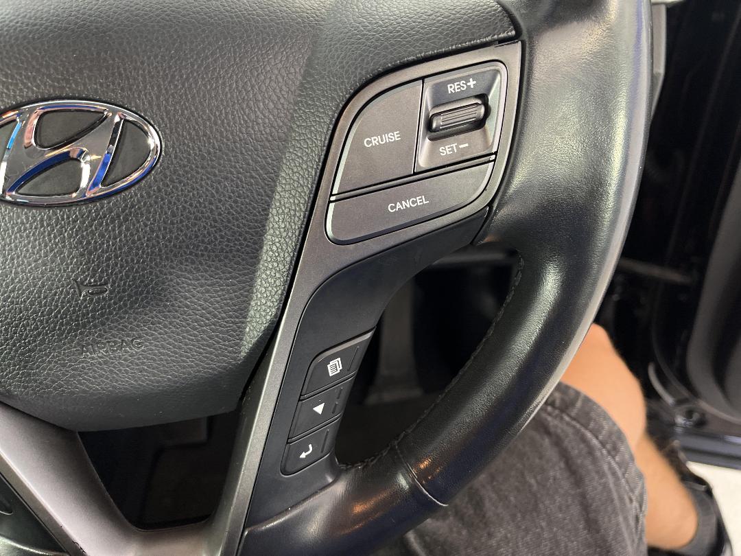 Photo '26' of Hyundai Santa FE