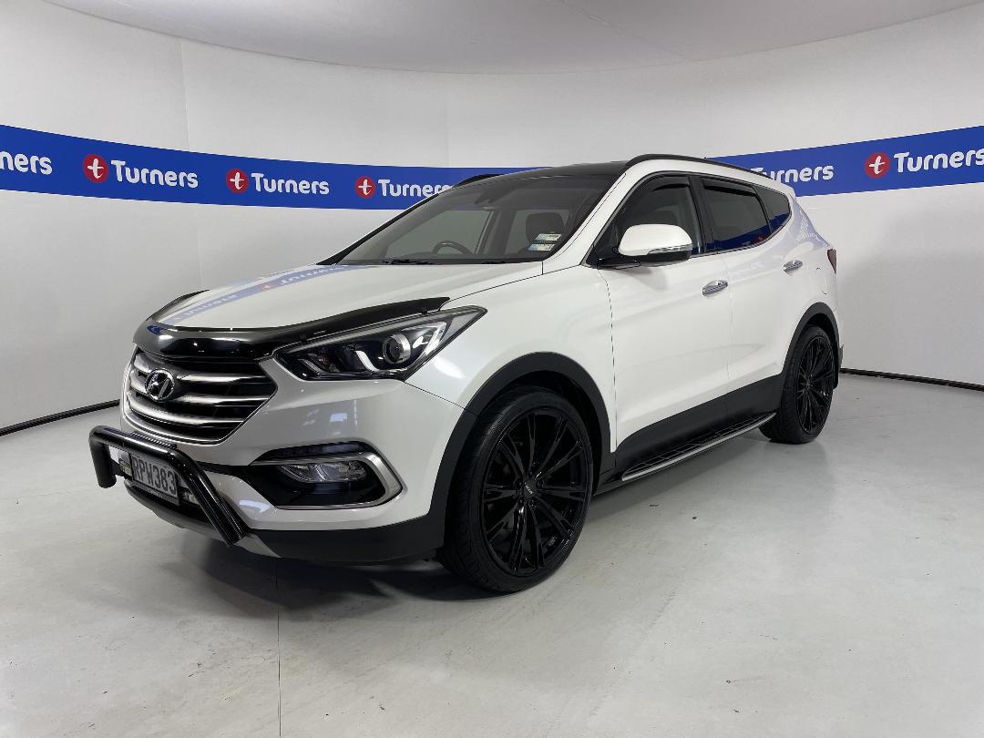 Photo '4' of Hyundai Santa FE Photo '4' of Hyundai Santa FE