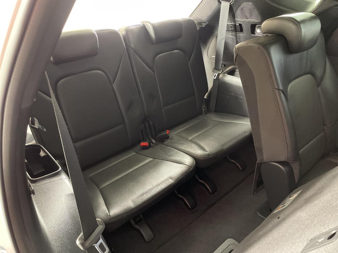 Photo '23' of Hyundai Santa FE Photo '23' of Hyundai Santa FE