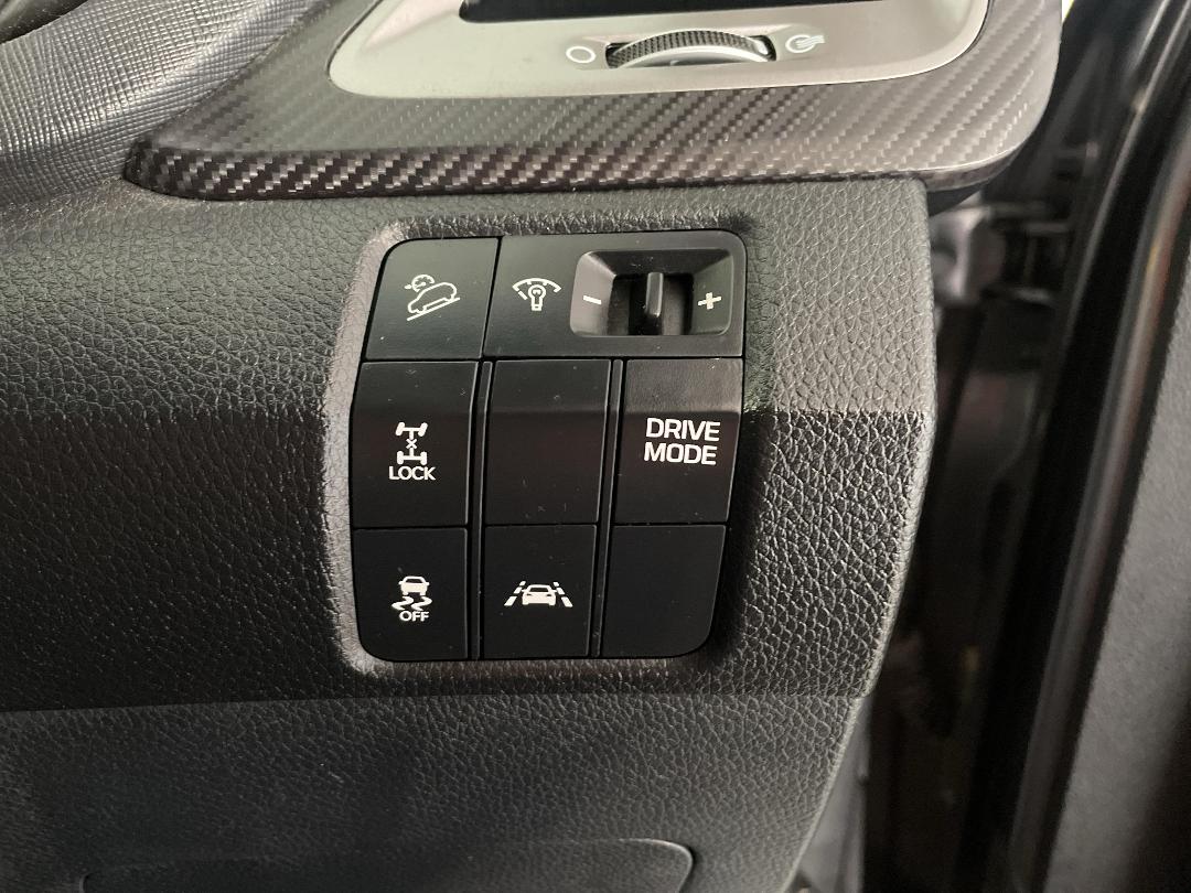 Photo '25' of Hyundai Santa FE