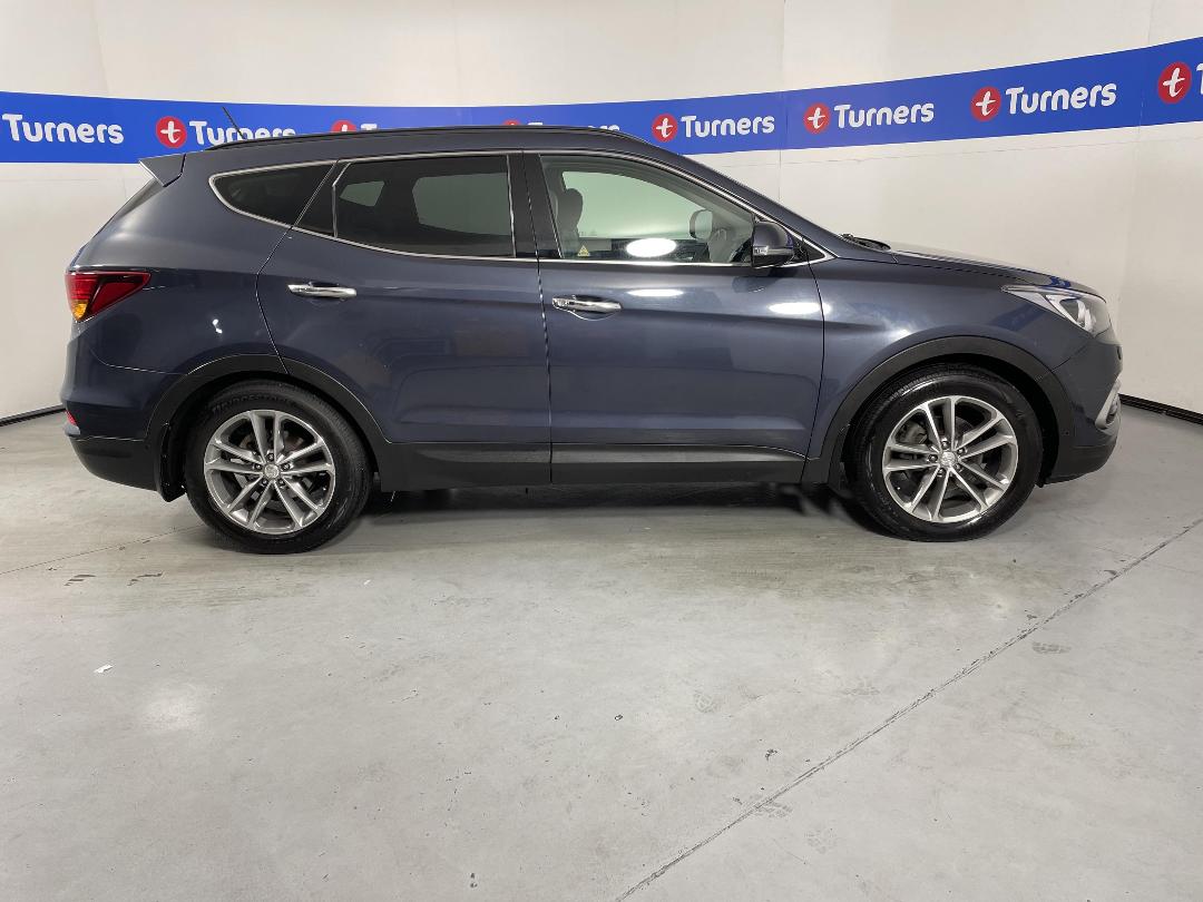 Photo '23' of Hyundai Santa FE