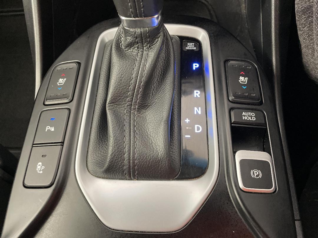 Photo '34' of Hyundai Santa FE