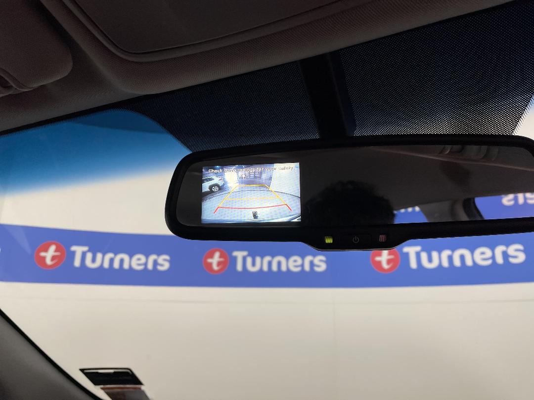 Photo '29' of Hyundai Santa FE