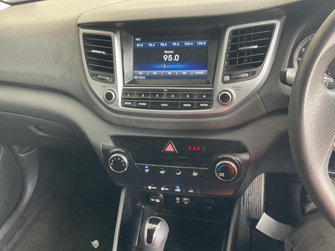 Photo '22' of Hyundai Tucson GDI