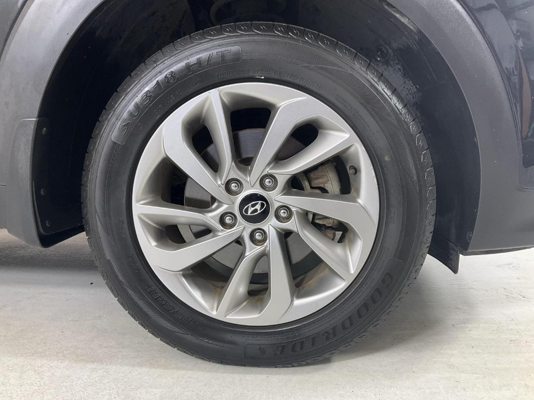 Photo '9' of Hyundai Tucson Photo '9' of Hyundai Tucson