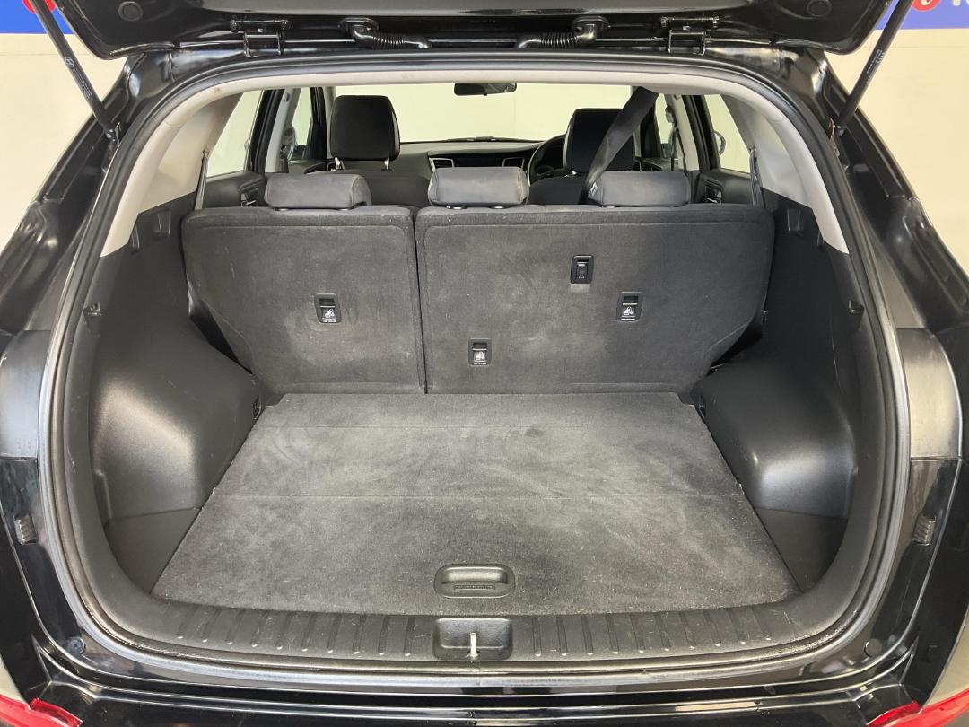 Photo '14' of Hyundai Tucson Photo '14' of Hyundai Tucson