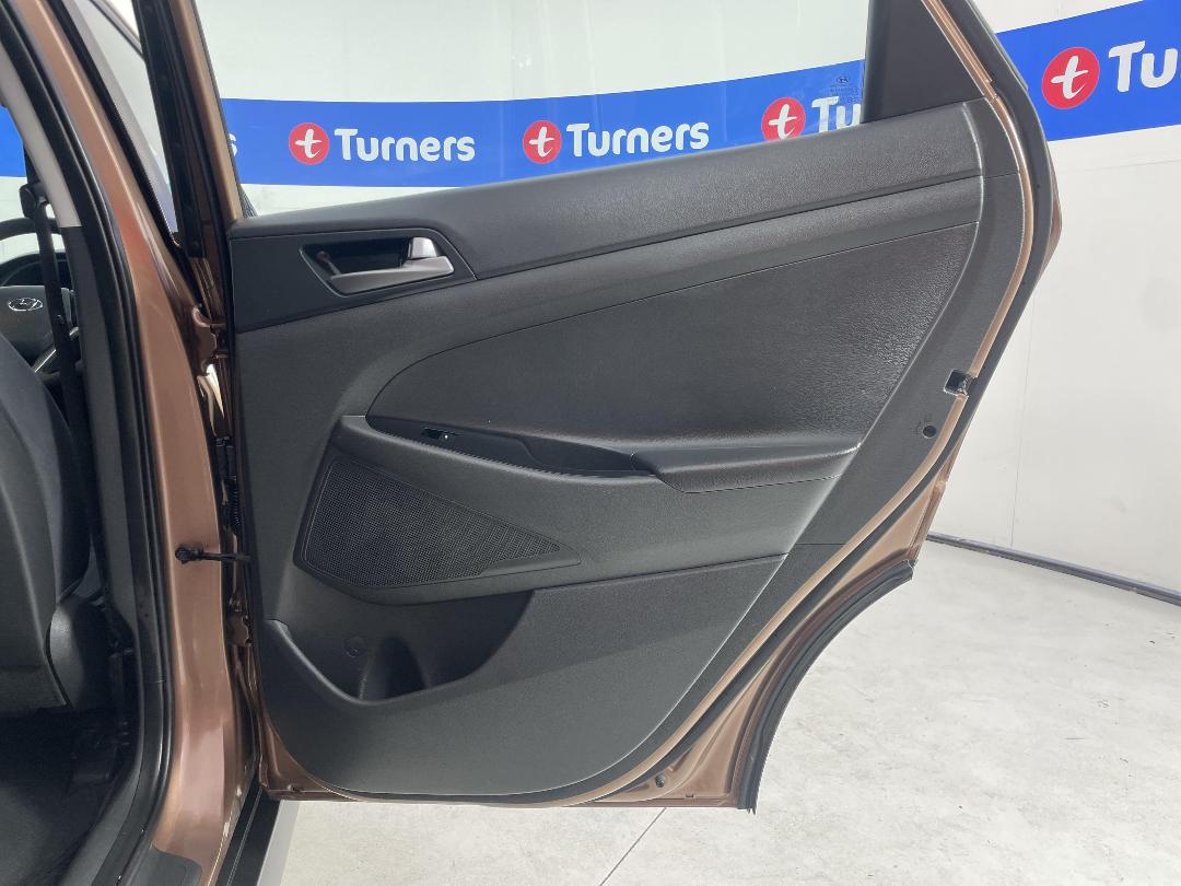 Photo '17' of Hyundai Tucson GDI Photo '17' of Hyundai Tucson GDI