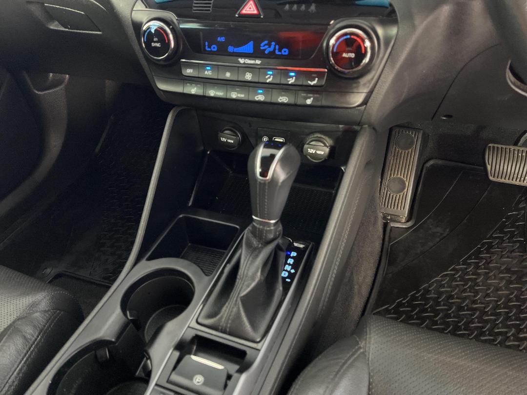 Photo '18' of Hyundai Tucson Photo '18' of Hyundai Tucson