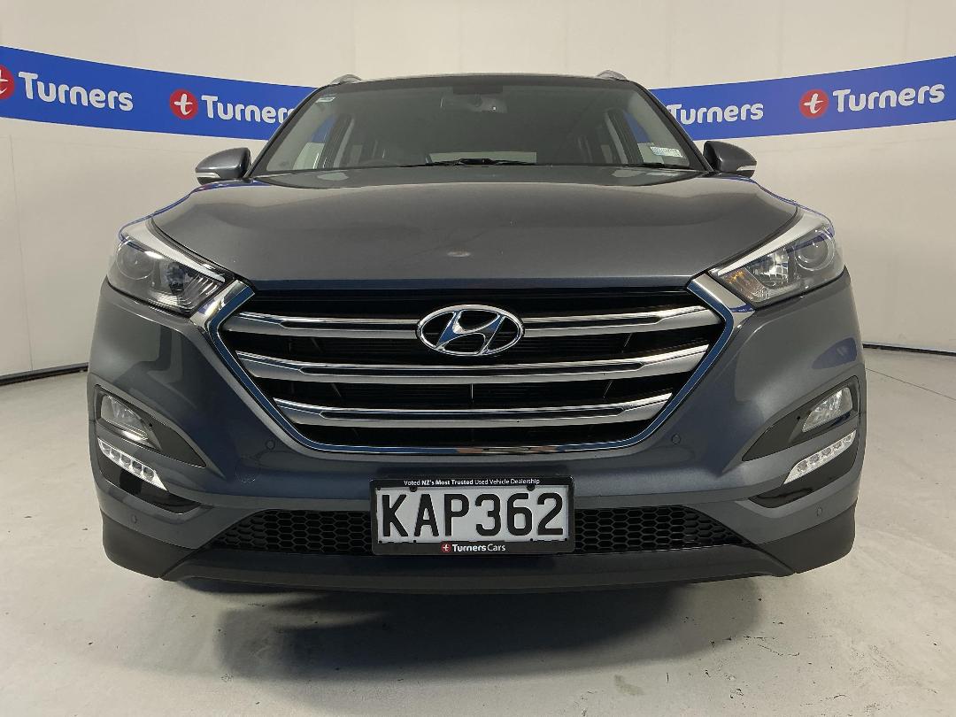 Photo '2' of Hyundai Tucson Photo '2' of Hyundai Tucson