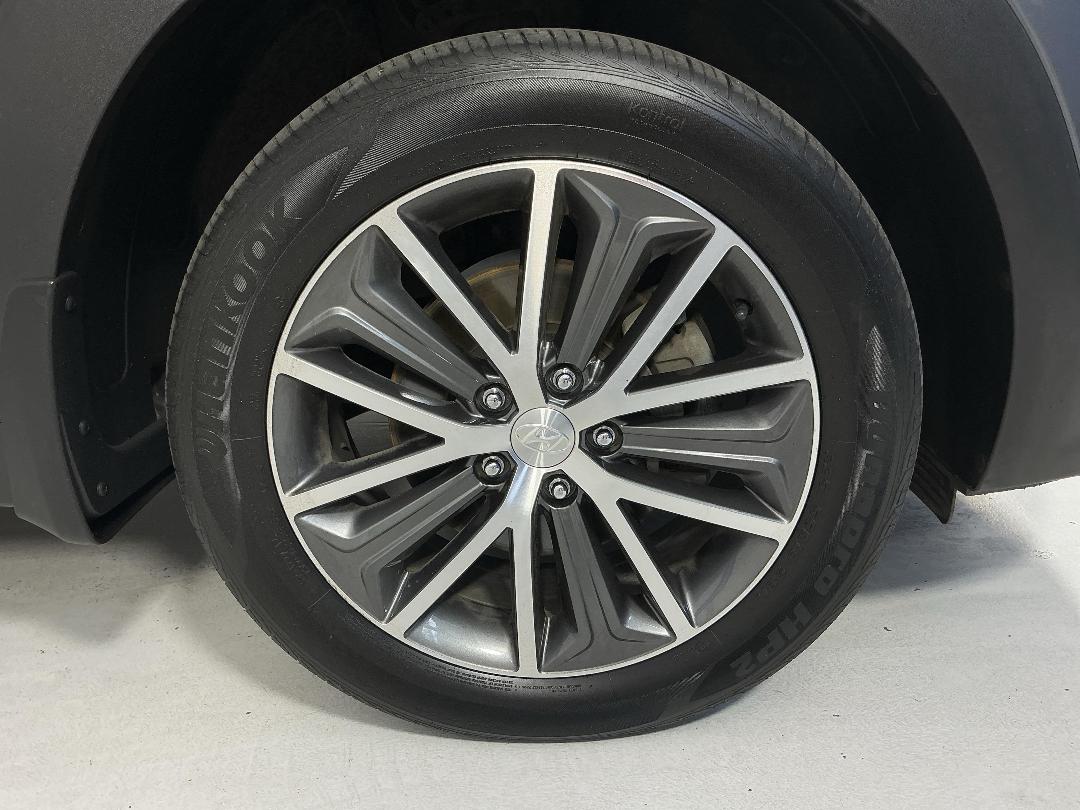 Photo '9' of Hyundai Tucson Photo '9' of Hyundai Tucson