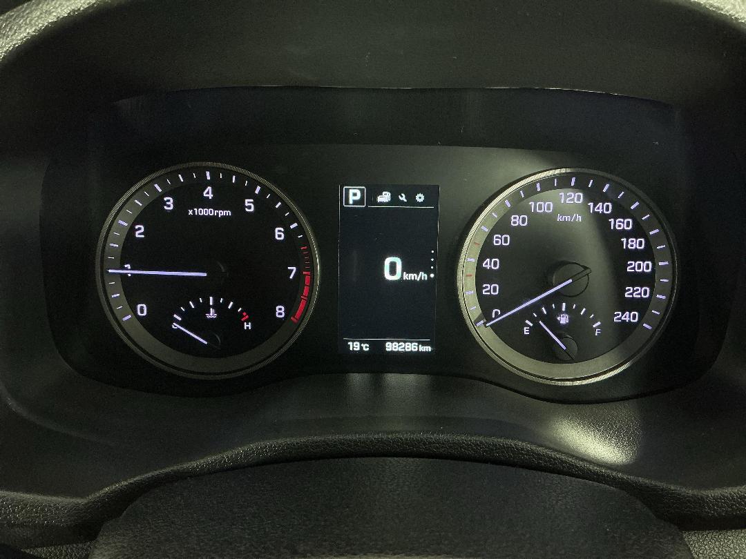 Photo '21' of Hyundai Tucson Photo '21' of Hyundai Tucson