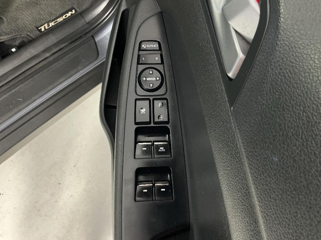 Photo '23' of Hyundai Tucson Photo '23' of Hyundai Tucson