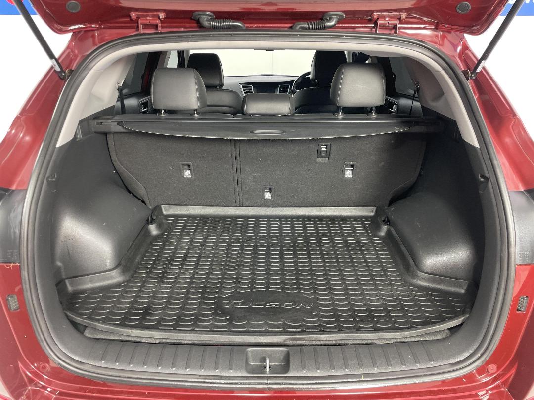 Photo '14' of Hyundai Tucson Photo '14' of Hyundai Tucson