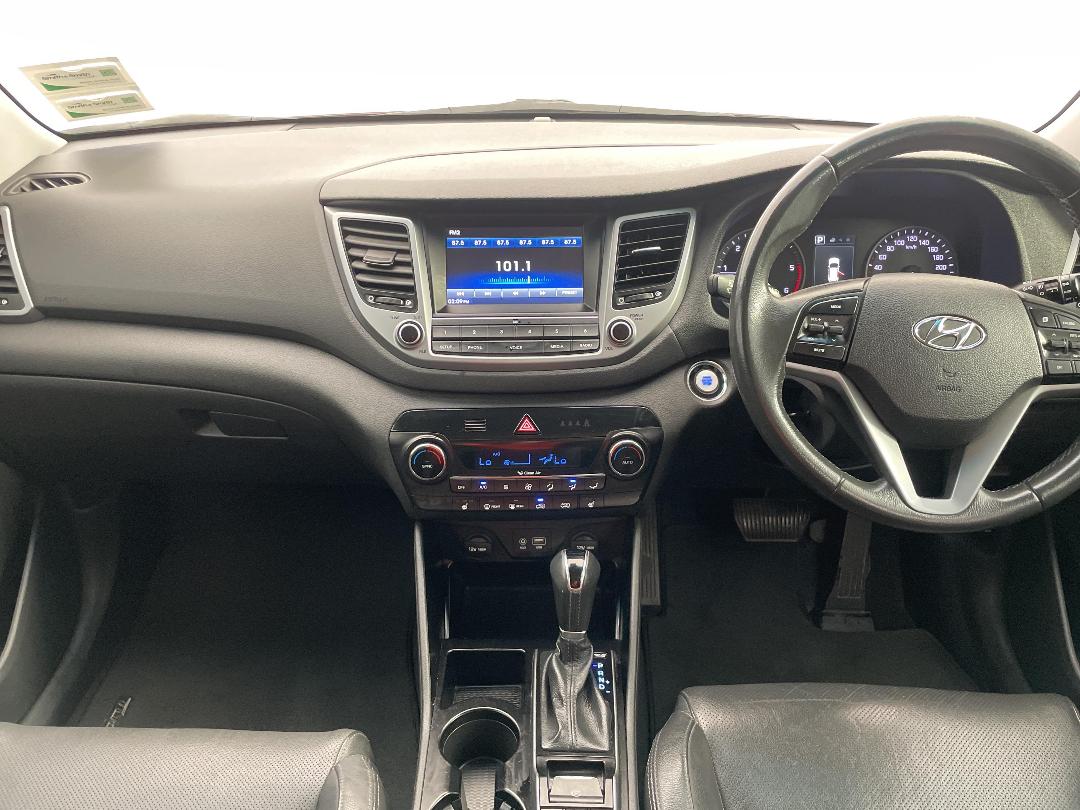 Photo '17' of Hyundai Tucson Photo '17' of Hyundai Tucson