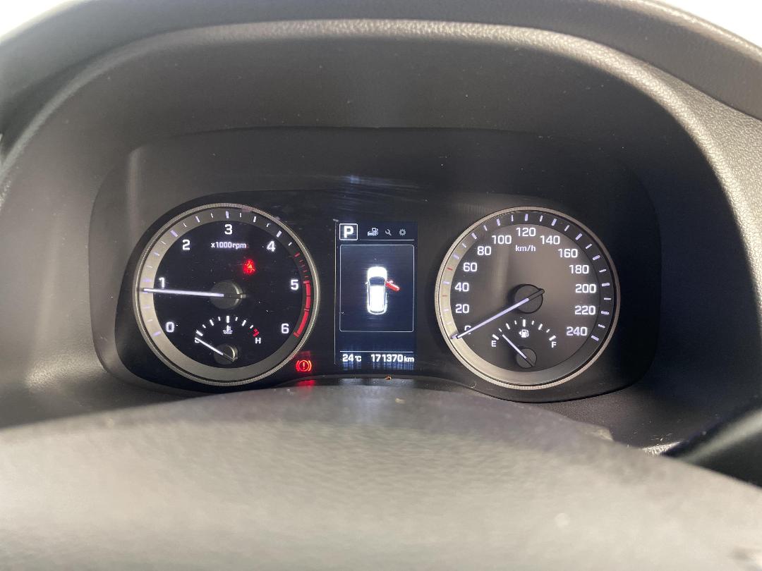 Photo '21' of Hyundai Tucson