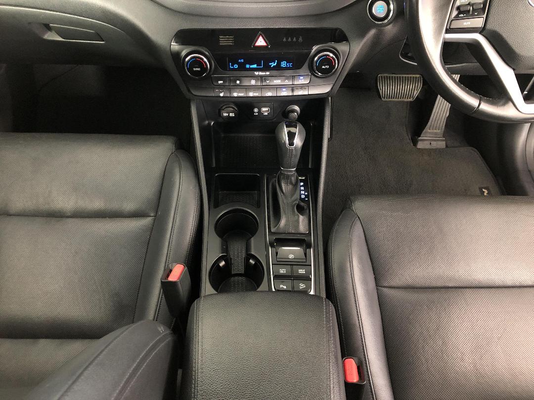 Photo '18' of Hyundai Tucson