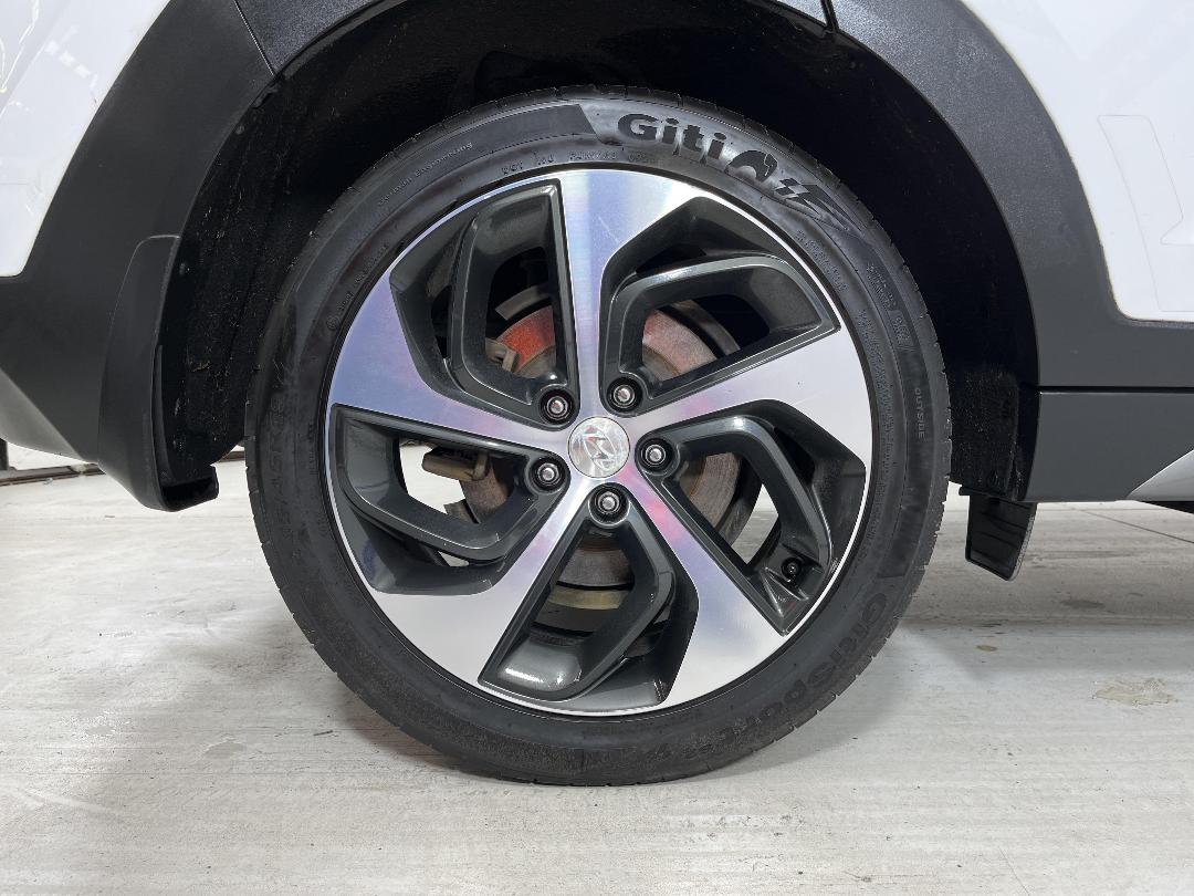 Photo '12' of Hyundai Tucson Photo '12' of Hyundai Tucson