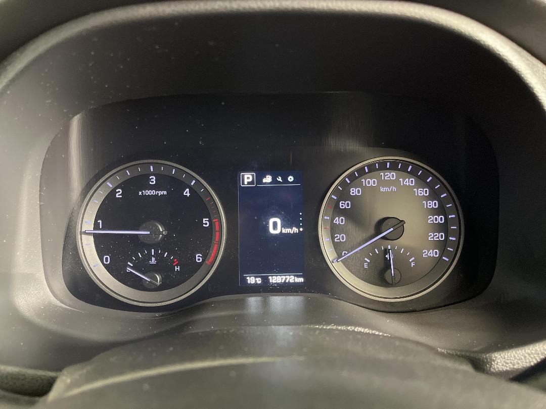 Photo '21' of Hyundai Tucson Photo '21' of Hyundai Tucson