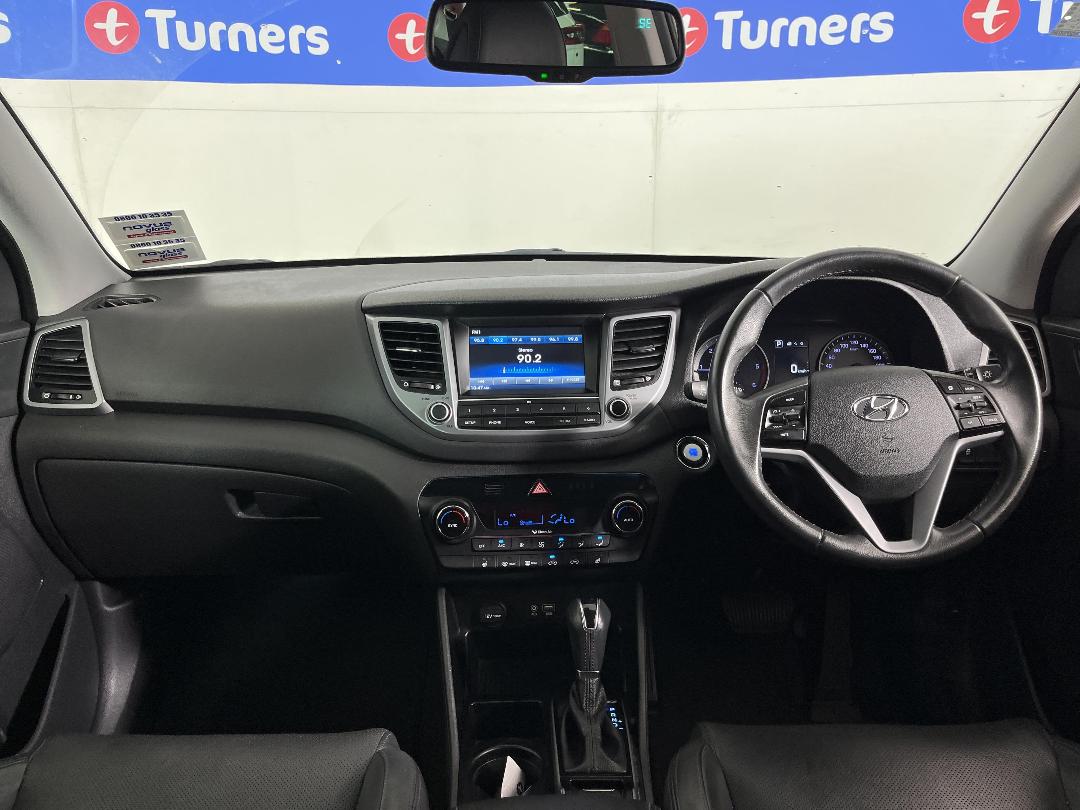 Photo '17' of Hyundai Tucson Photo '17' of Hyundai Tucson