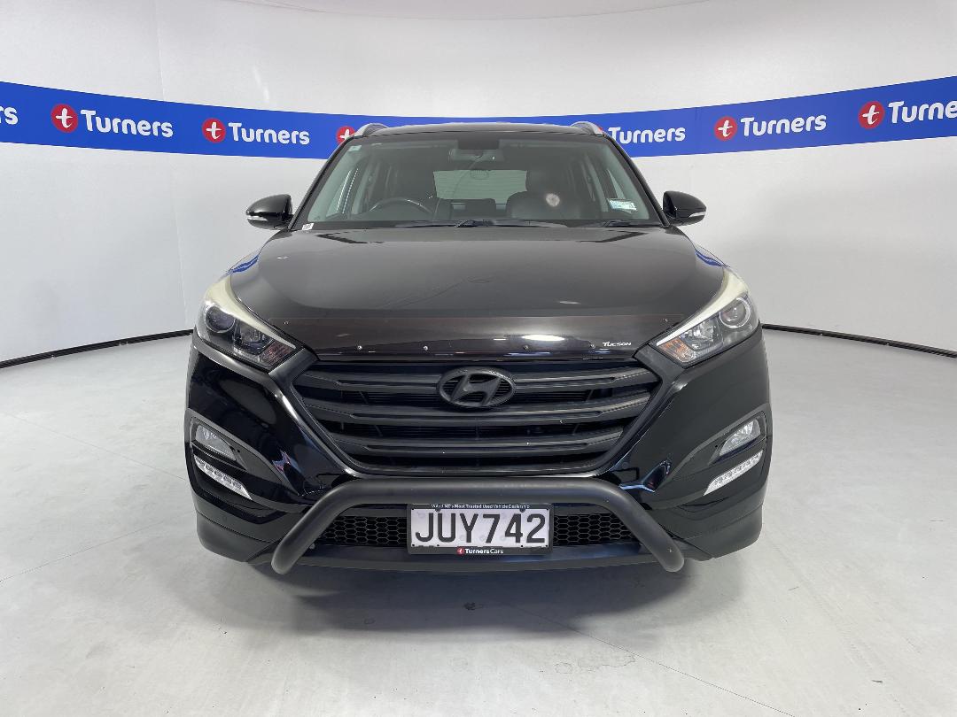 Photo '2' of Hyundai Tucson Photo '2' of Hyundai Tucson