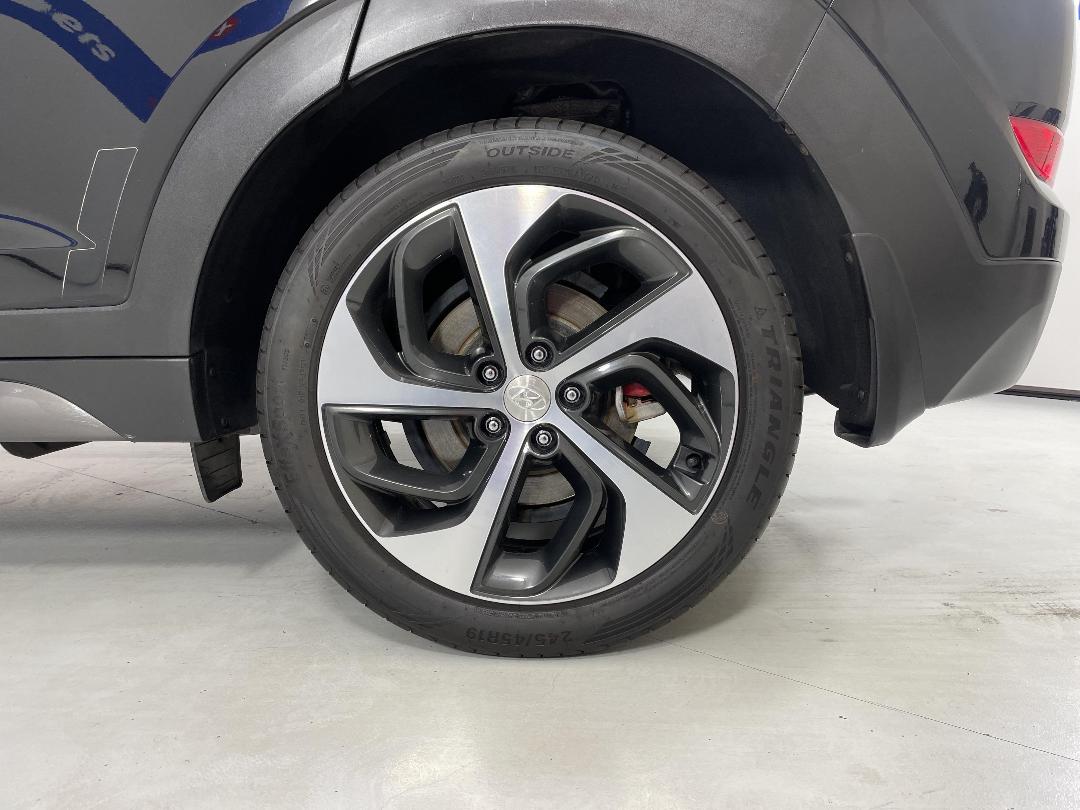 Photo '11' of Hyundai Tucson Photo '11' of Hyundai Tucson