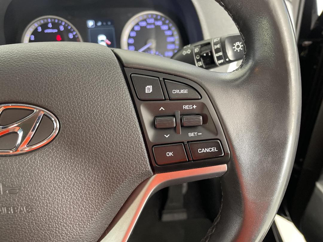 Photo '24' of Hyundai Tucson Photo '24' of Hyundai Tucson