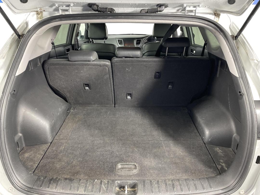 Photo '14' of Hyundai Tucson