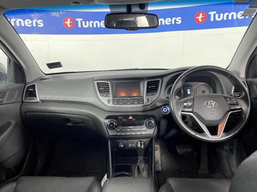 Photo '17' of Hyundai Tucson