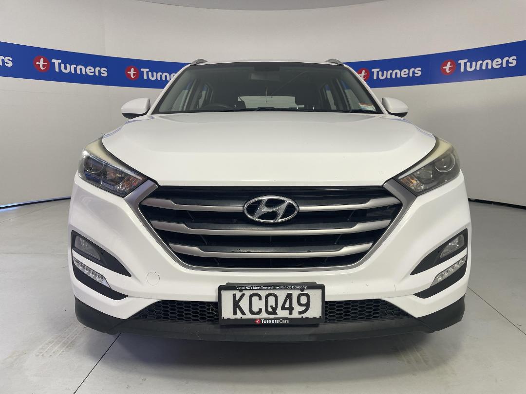 Photo '2' of Hyundai Tucson Photo '2' of Hyundai Tucson