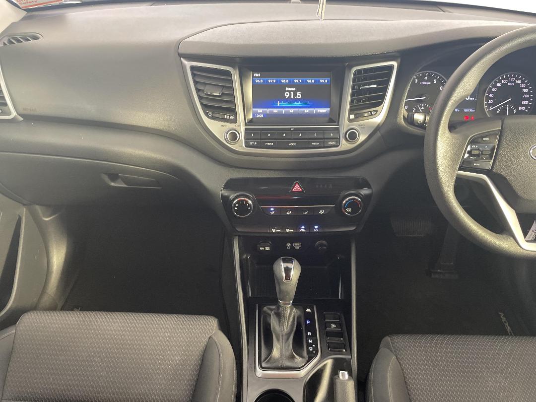 Photo '18' of Hyundai Tucson Photo '18' of Hyundai Tucson