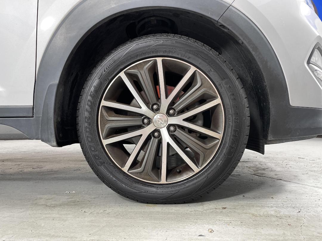 Photo '9' of Hyundai Tucson Photo '9' of Hyundai Tucson