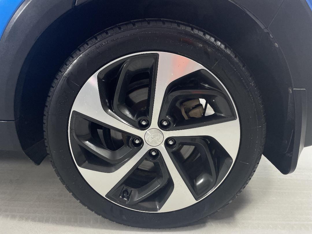 Photo '11' of Hyundai Tucson