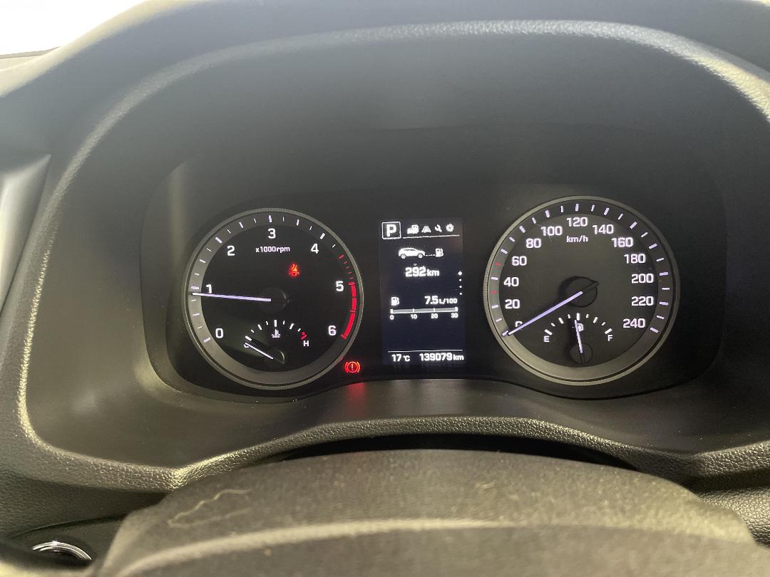 Photo '21' of Hyundai Tucson