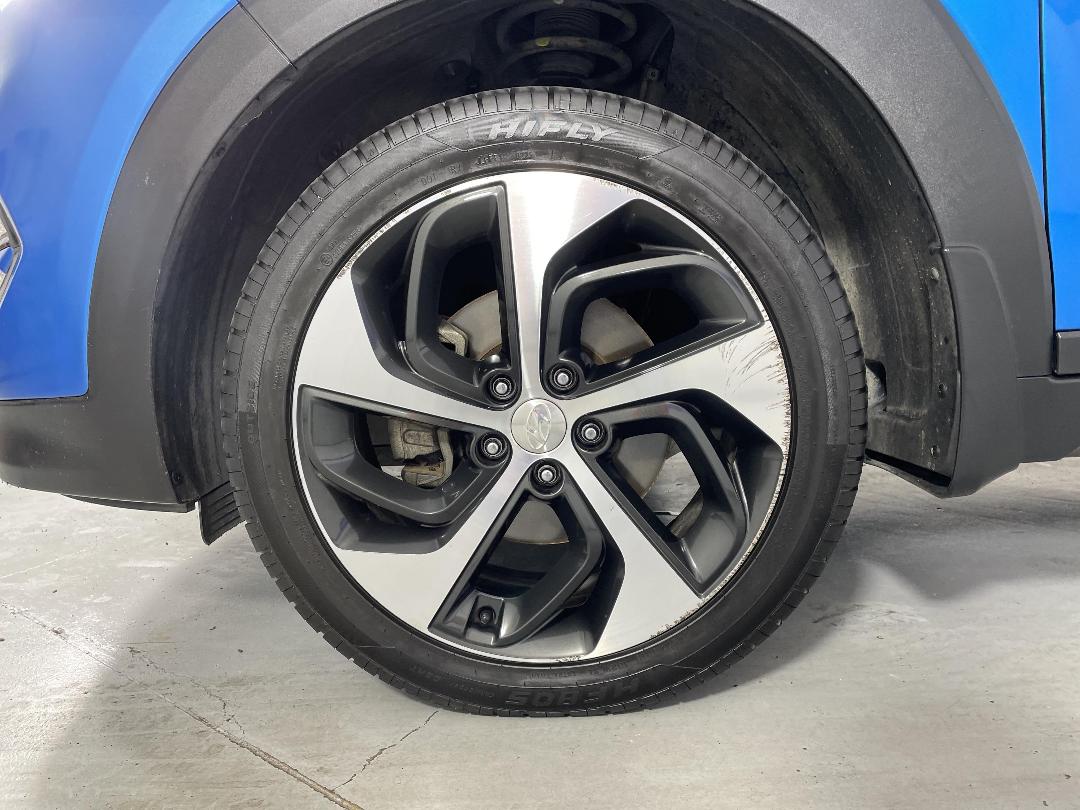 Photo '10' of Hyundai Tucson