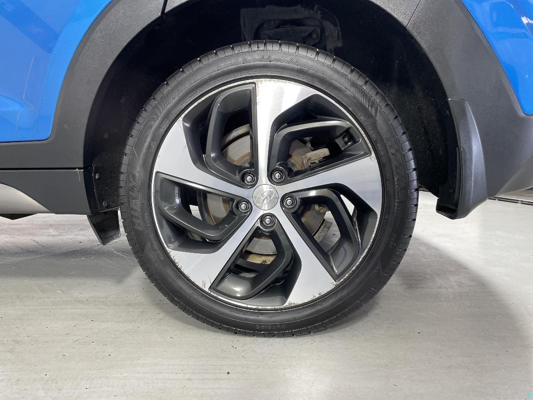 Photo '11' of Hyundai Tucson