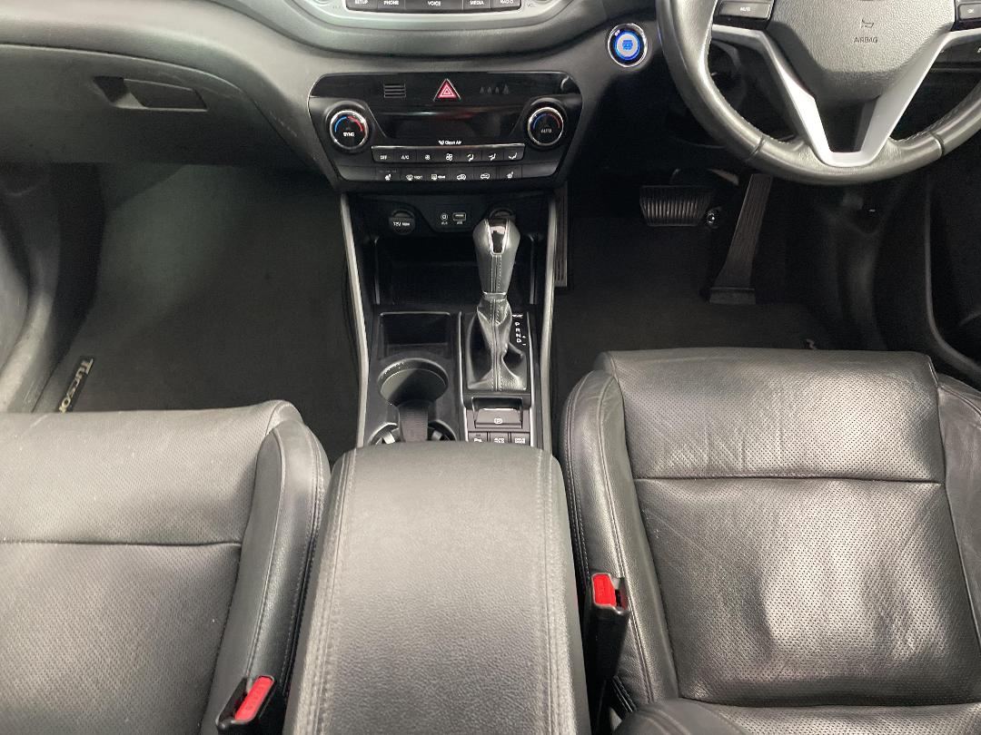 Photo '18' of Hyundai Tucson