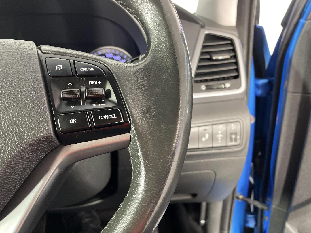 Photo '29' of Hyundai Tucson