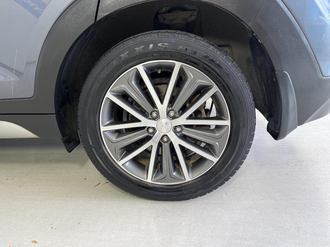 Photo '11' of Hyundai Tucson Photo '11' of Hyundai Tucson