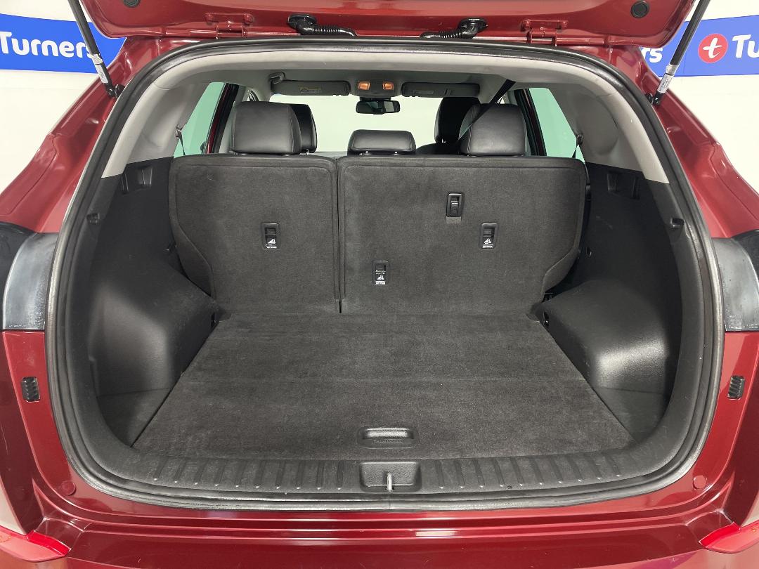 Photo '14' of Hyundai Tucson