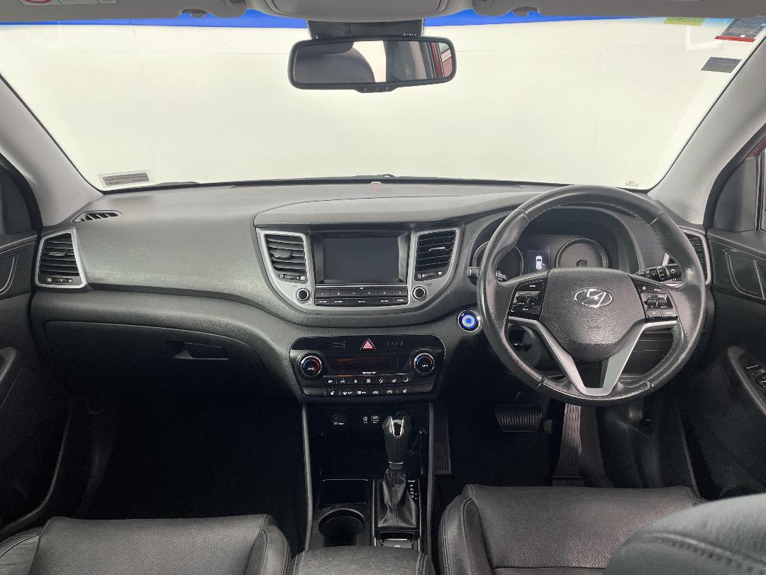 Photo '17' of Hyundai Tucson