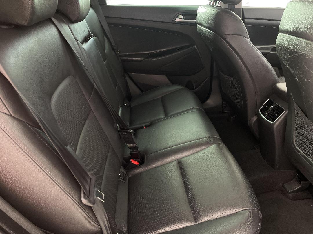 Photo '20' of Hyundai Tucson