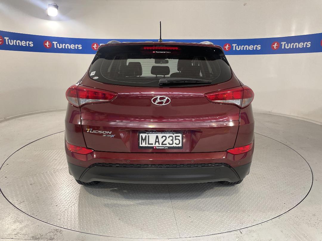 Photo '6' of Hyundai Tucson