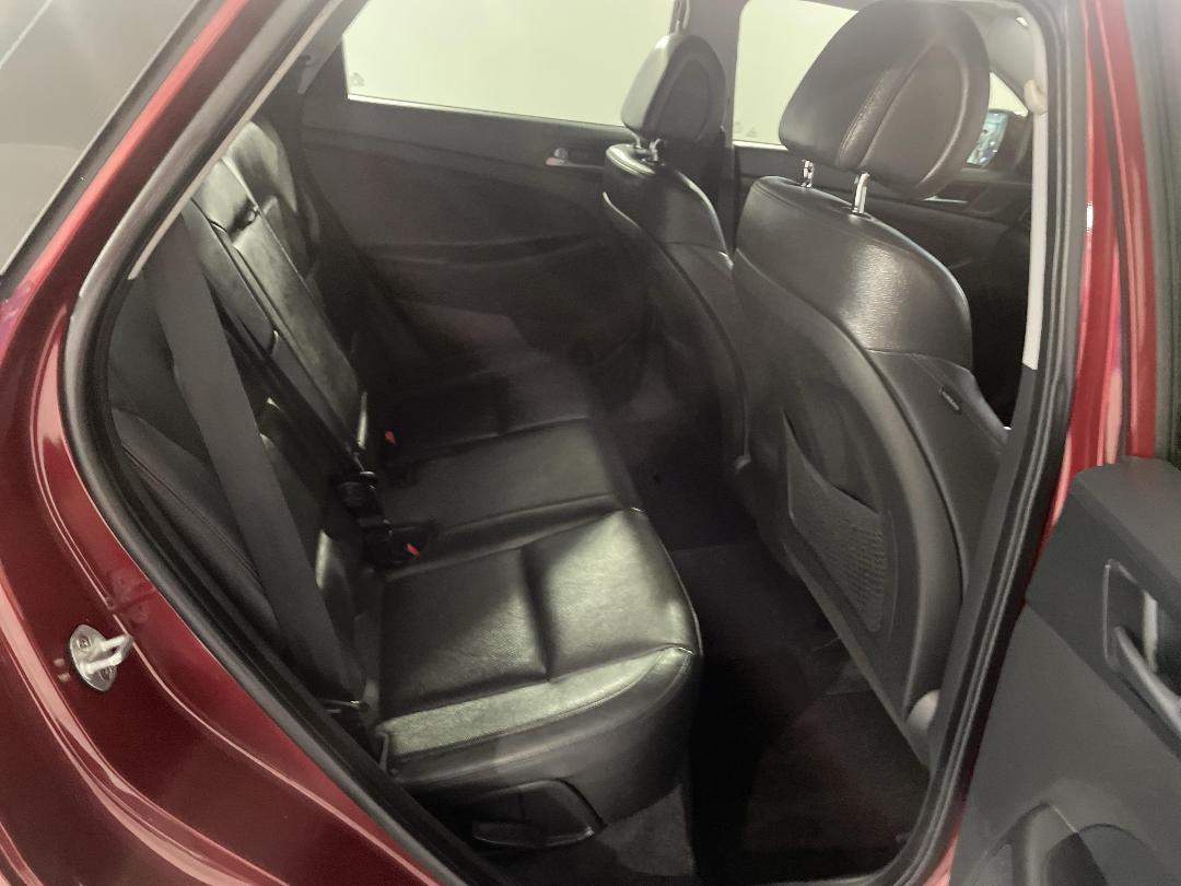 Photo '20' of Hyundai Tucson