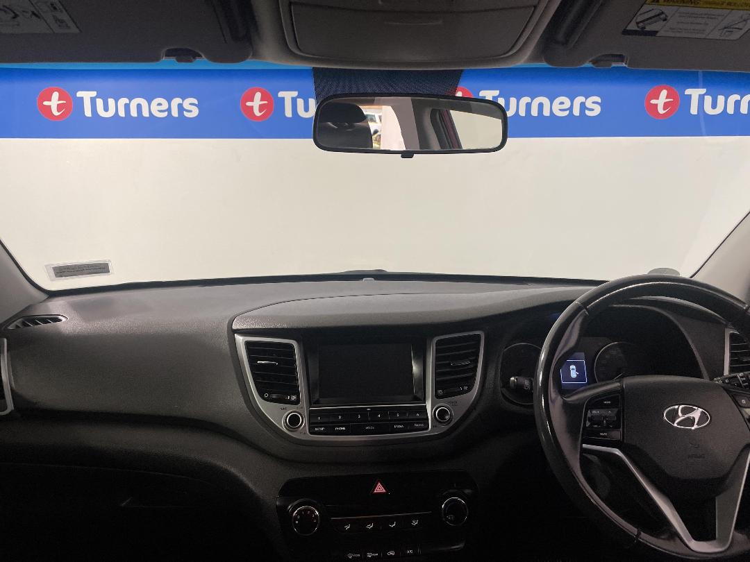 Photo '17' of Hyundai Tucson