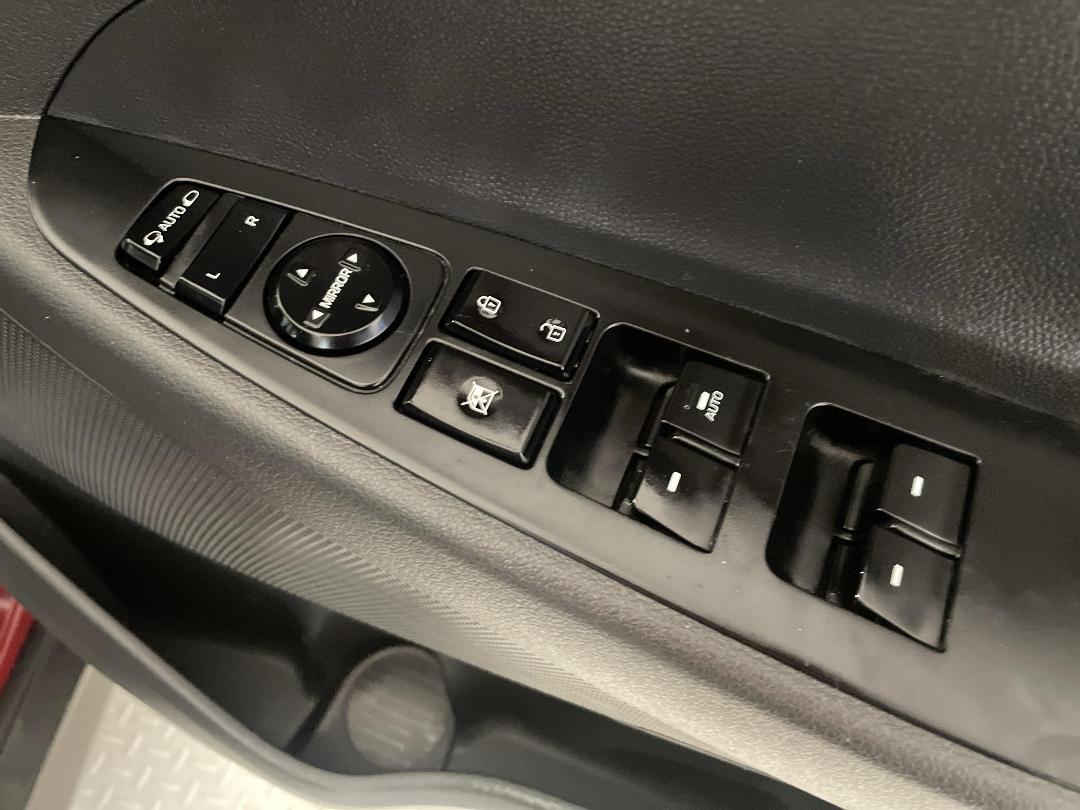 Photo '24' of Hyundai Tucson