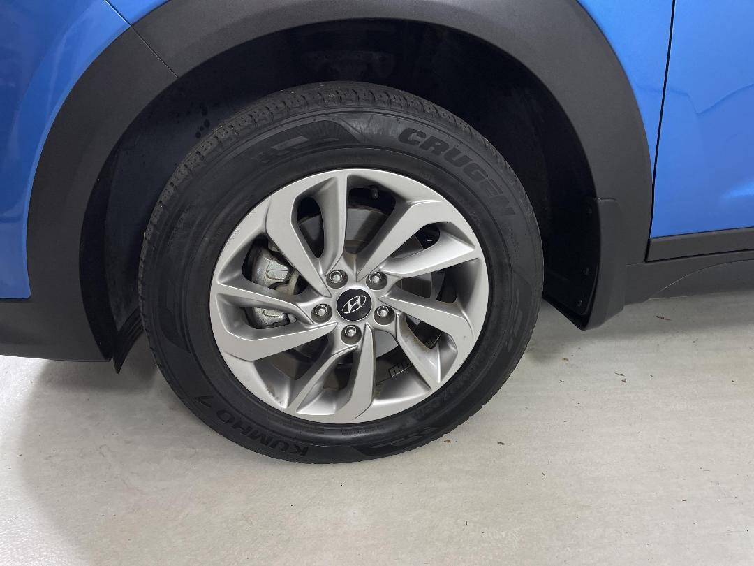 Photo '10' of Hyundai Tucson