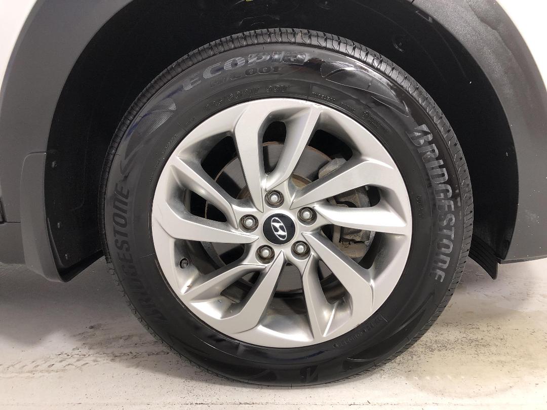 Photo '9' of Hyundai Tucson Photo '9' of Hyundai Tucson